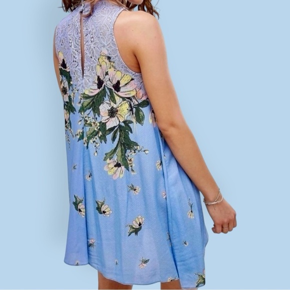 Free People ‘Marsha’ Printed Lace Slip Dress in “Periwinkle Sky” Size Large - Picture 3 of 16